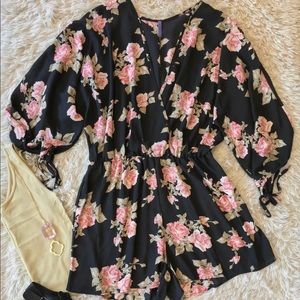 FLORAL ROMPER